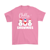 Chillin with My SNOWMIES Short Sleeve Unisex T-Shirt