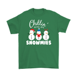 Chillin with My SNOWMIES Short Sleeve Unisex T-Shirt